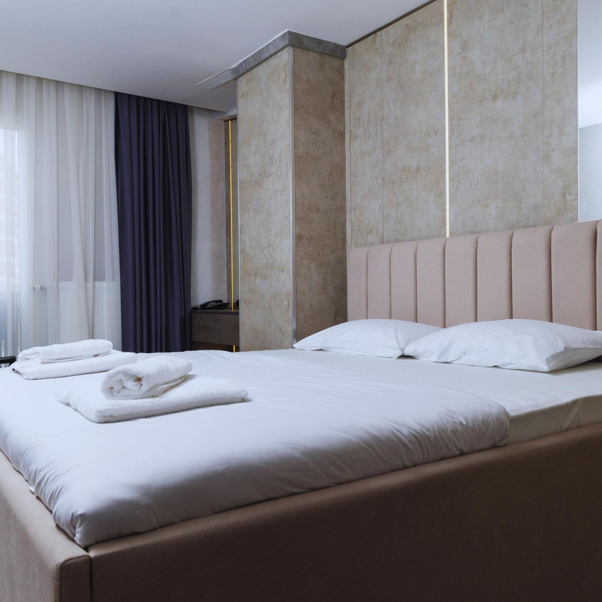 Hotel Solo 127 Prizren Exterior photo